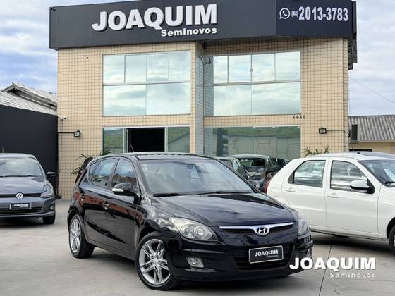 HYUNDAI I30 2.0 MPFI GLS 16V GASOLINA 4P AUTOMÁTICO HYUNDAI I30 2.0 MPFI GLS 16V GASOLINA 4P AUTOMÁTICO